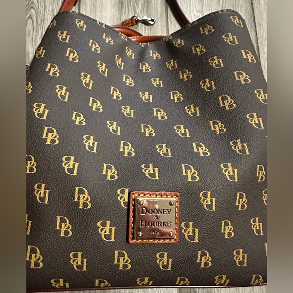 Dooney & Bourke Bag - Picture 2 of 10
